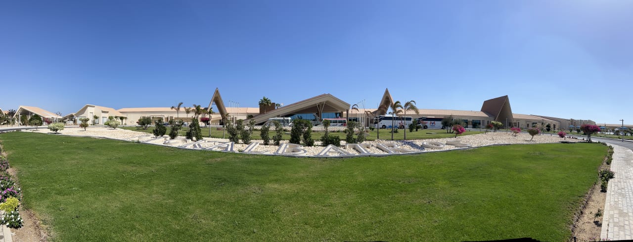 Außenansicht Pickalbatros Sea World Resort - Marsa Alam