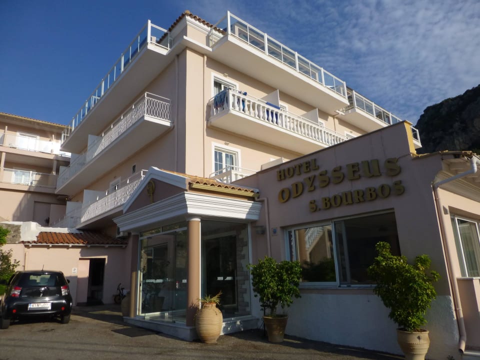 Hoteleingang Odysseus Hotel