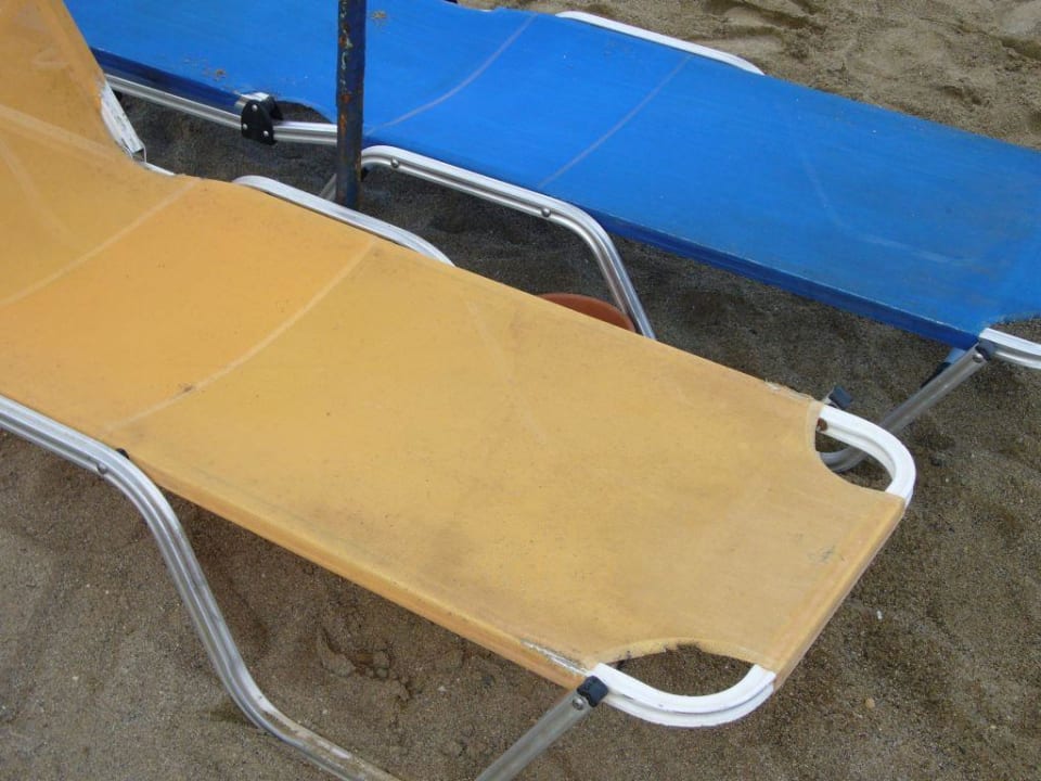 Liegen am Strand/Pool Apollonia Beach Resort & Spa