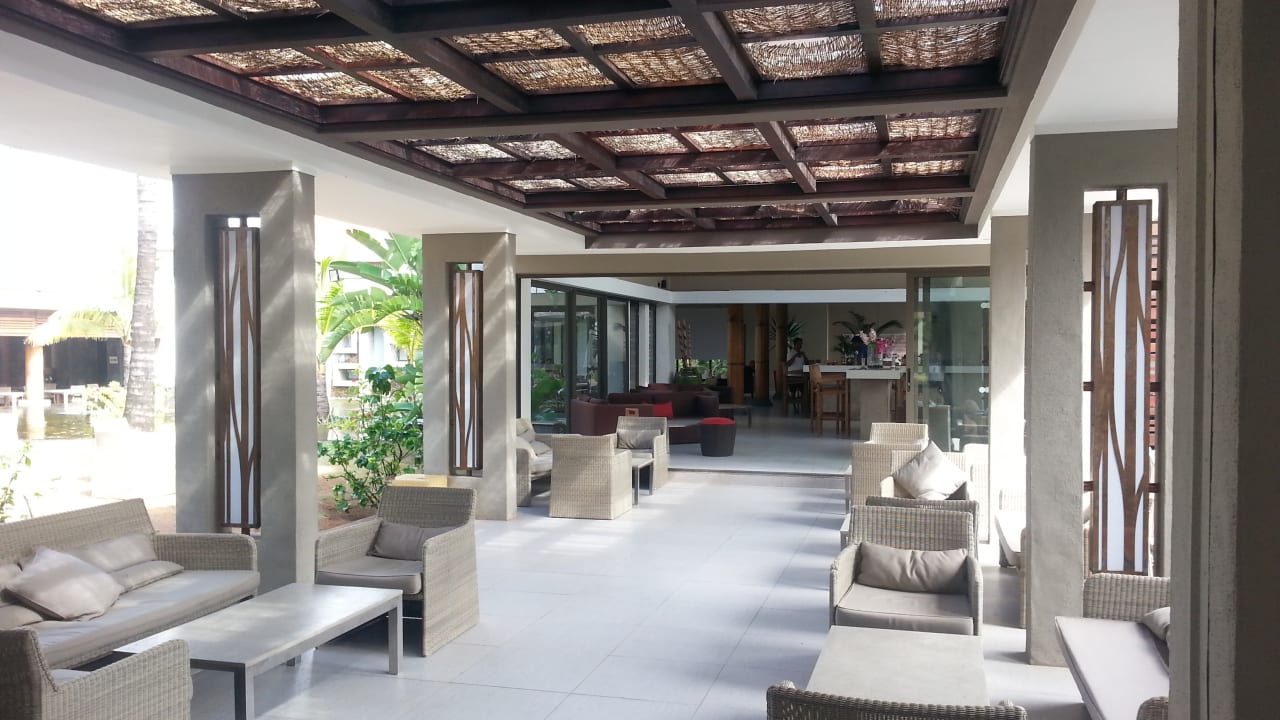 Gastro Crystals Beach Resort Belle Mare, a member of Radisson Individuals