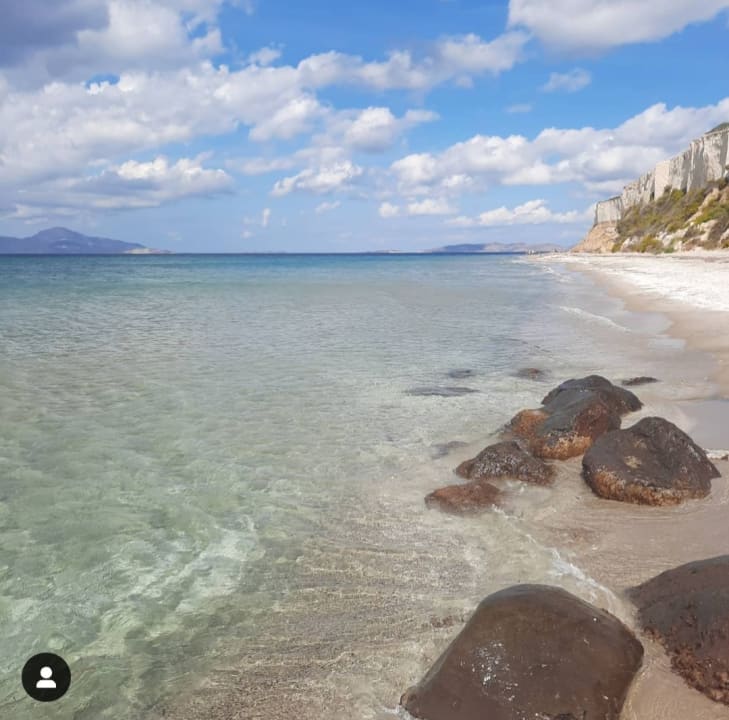 Strand Hotel Kouros Palace