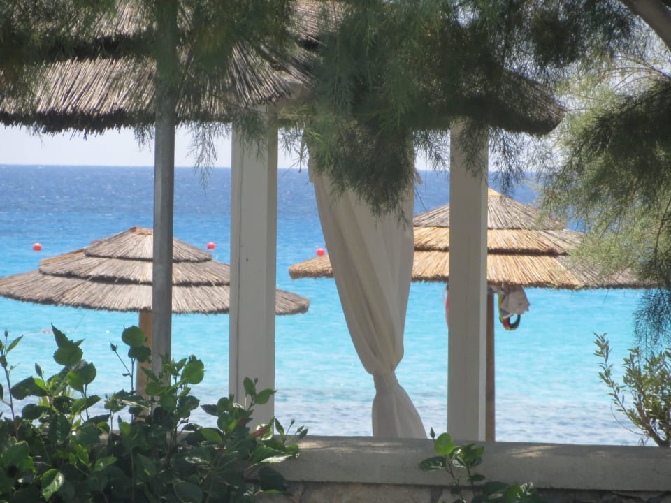 Schirme am Strand Aquagrand Artistic Luxury Beach Resort - Adults only