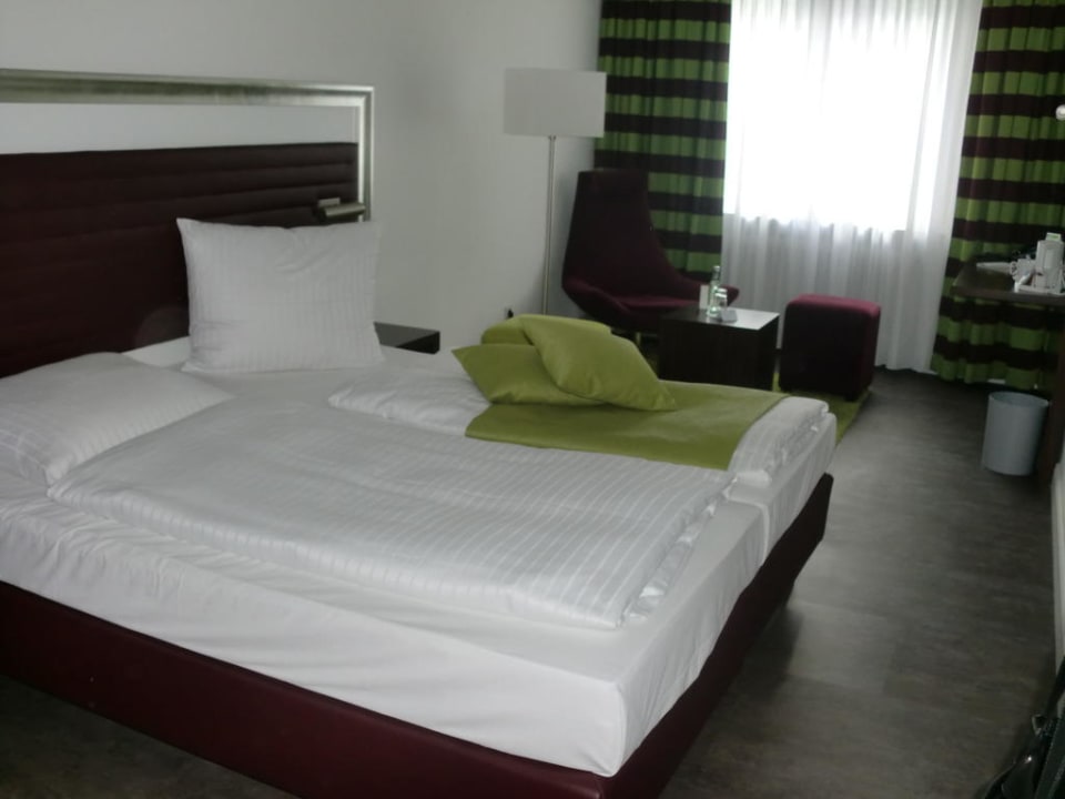 Einzelzimmer Deluxe Hotel Metropol by Maier Privathotels