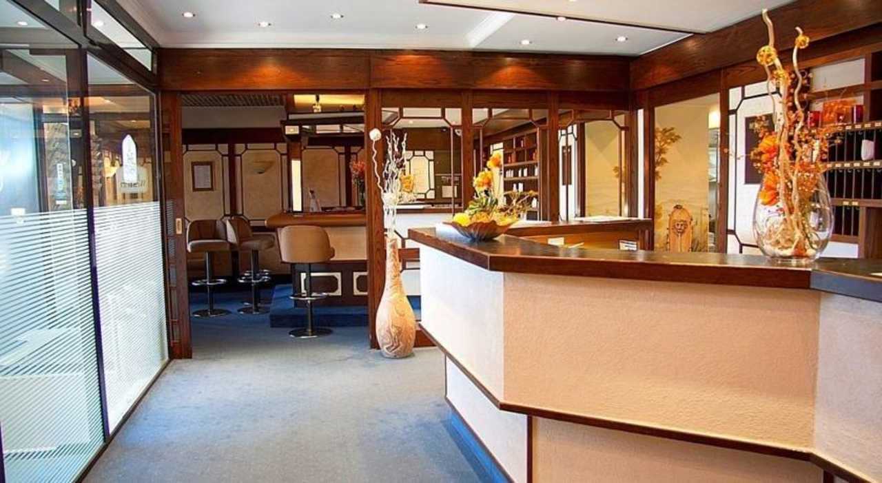 Eingangsbereich/Rezeption Best Western Ambassador Hotel