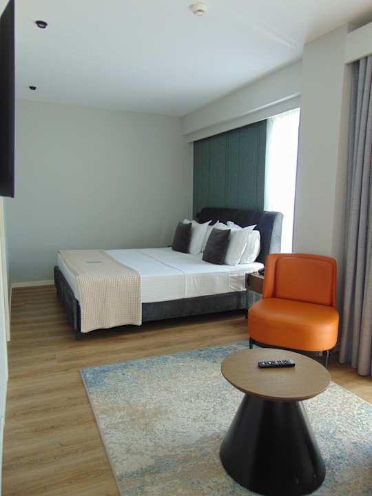 Zimmer Hotel Elisa Tirana, Affiliated by Meliá