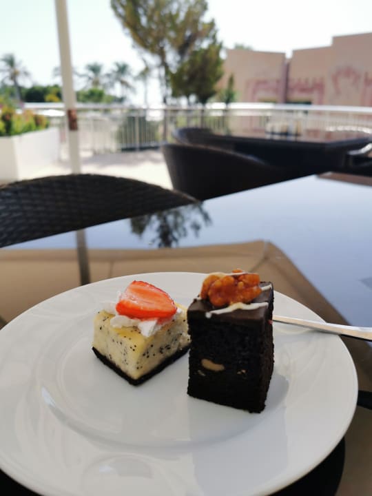 Gastro Blue Waters Club