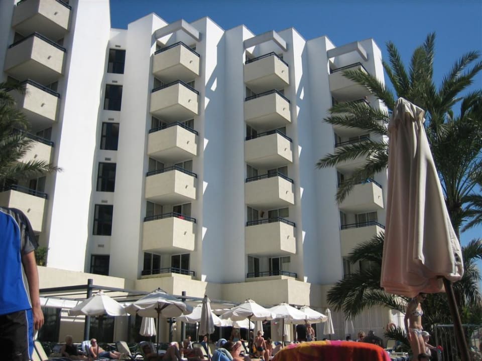 Vom Pool aus fotographiert Hipotels Bahia Grande