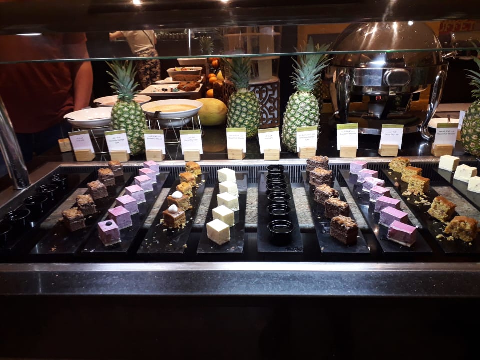 Gastro DoubleTree by Hilton Resort & Spa Marjan Island