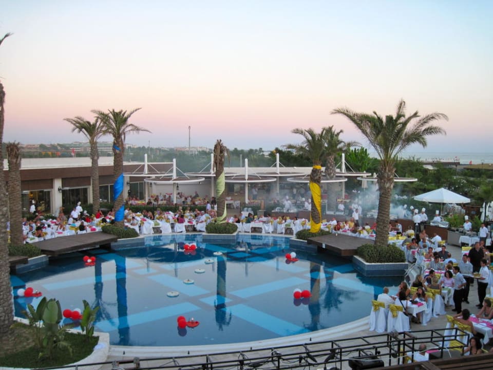 Galaabend Sunis Evren Beach Resort Hotel & Spa