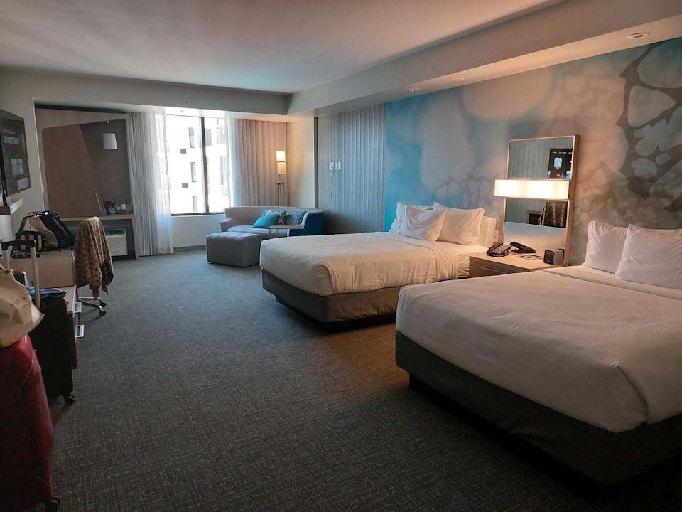 Zimmer Courtyard by Marriott Clearwater Beach