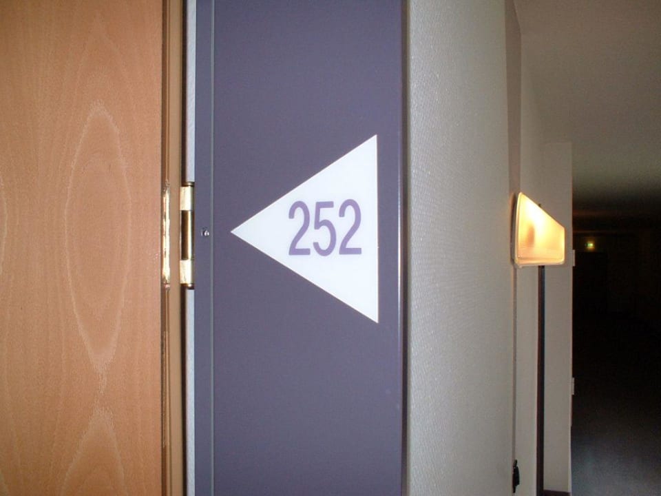 Juniorsuite Zimmer 252 Hotel Arvena Kongress