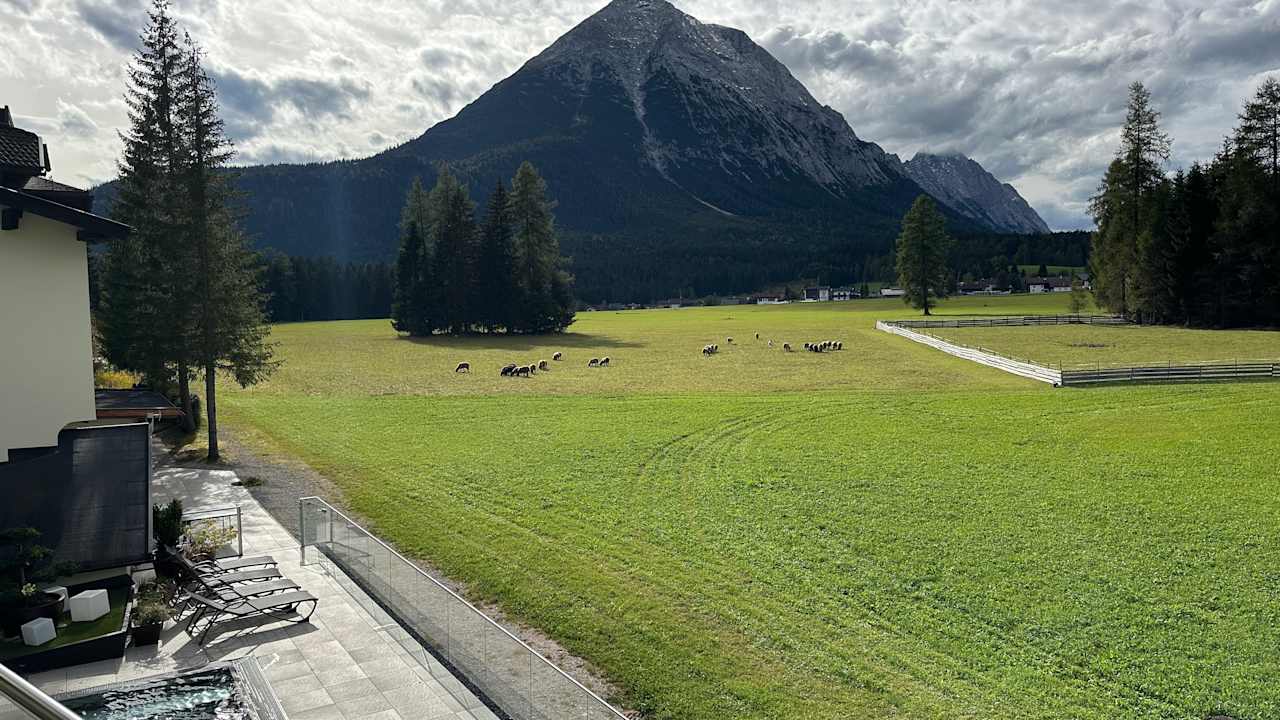 Ausblick Alpenhotel Karwendel
