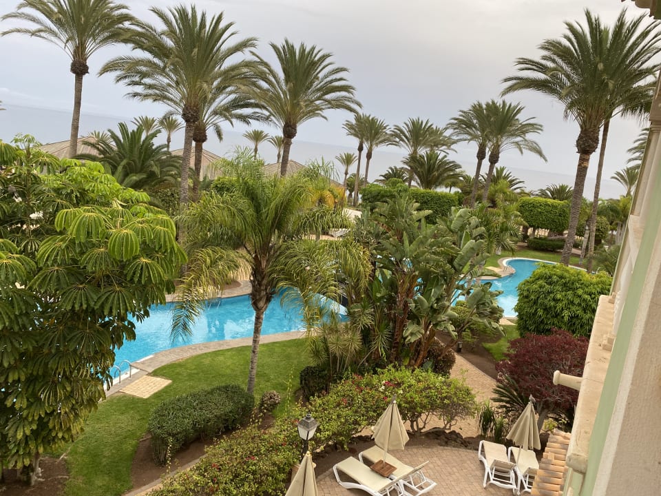 Pool R2 Rio Calma Hotel & Spa & Conference