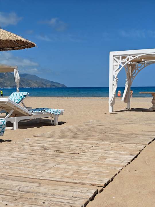 Strand Anemos Luxury Grand Resort