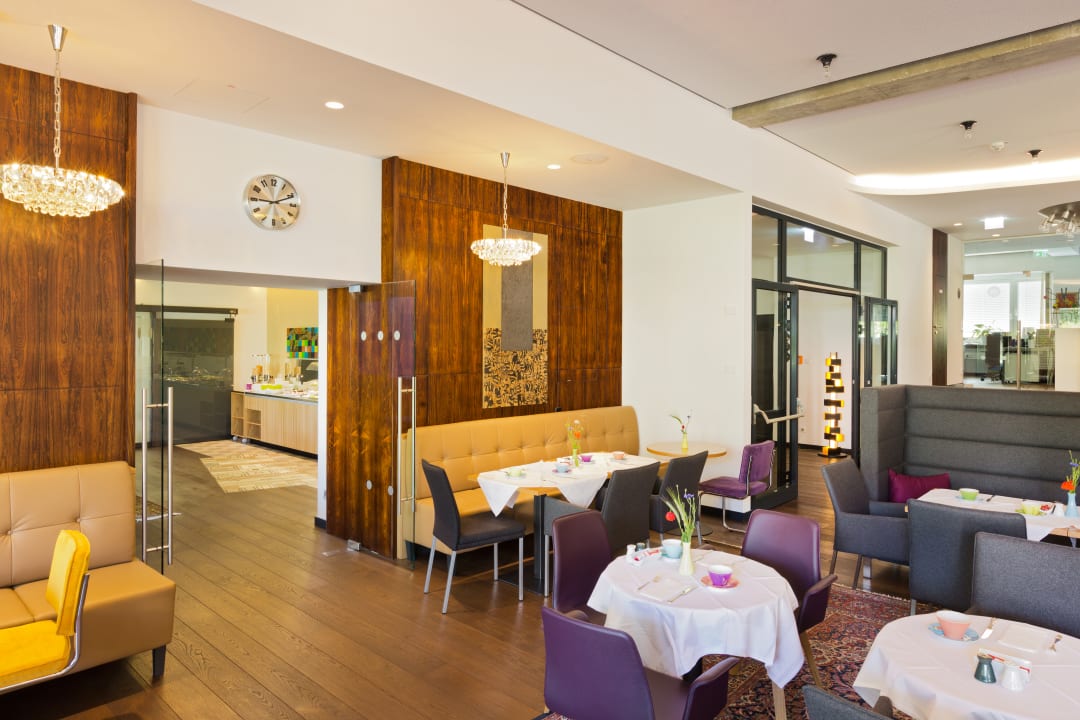 Gastro At the Park Hotel