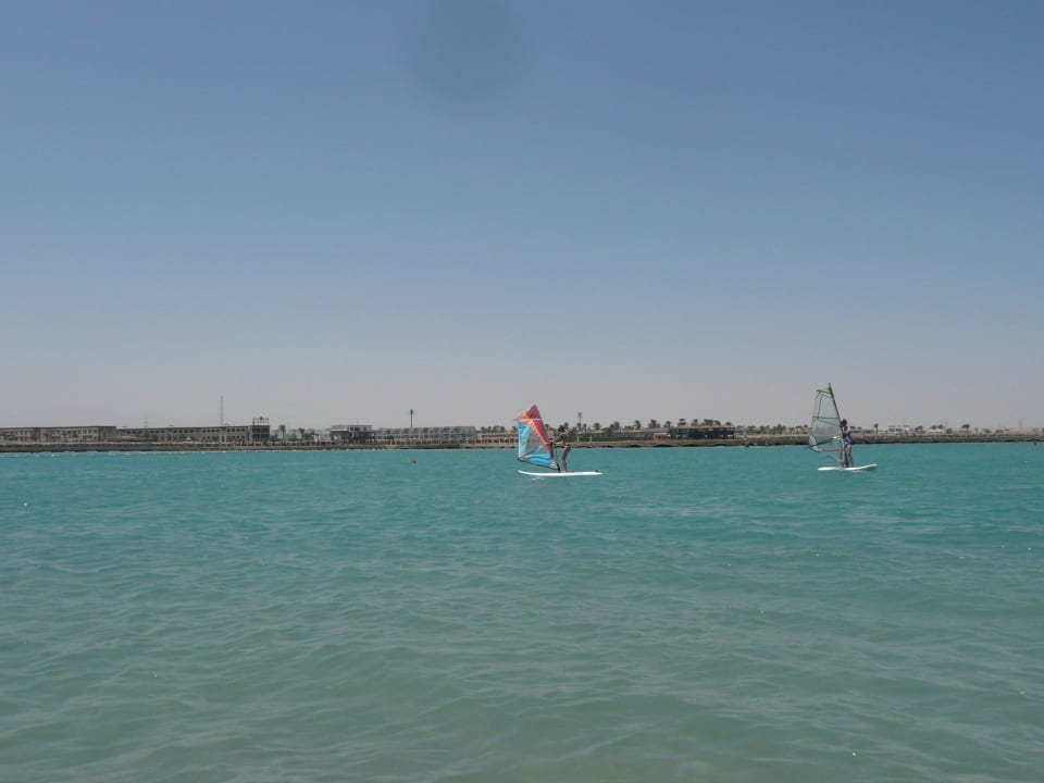 Windsurfing Pickalbatros Alf Leila Wa Leila Resort - Neverland Hurghada