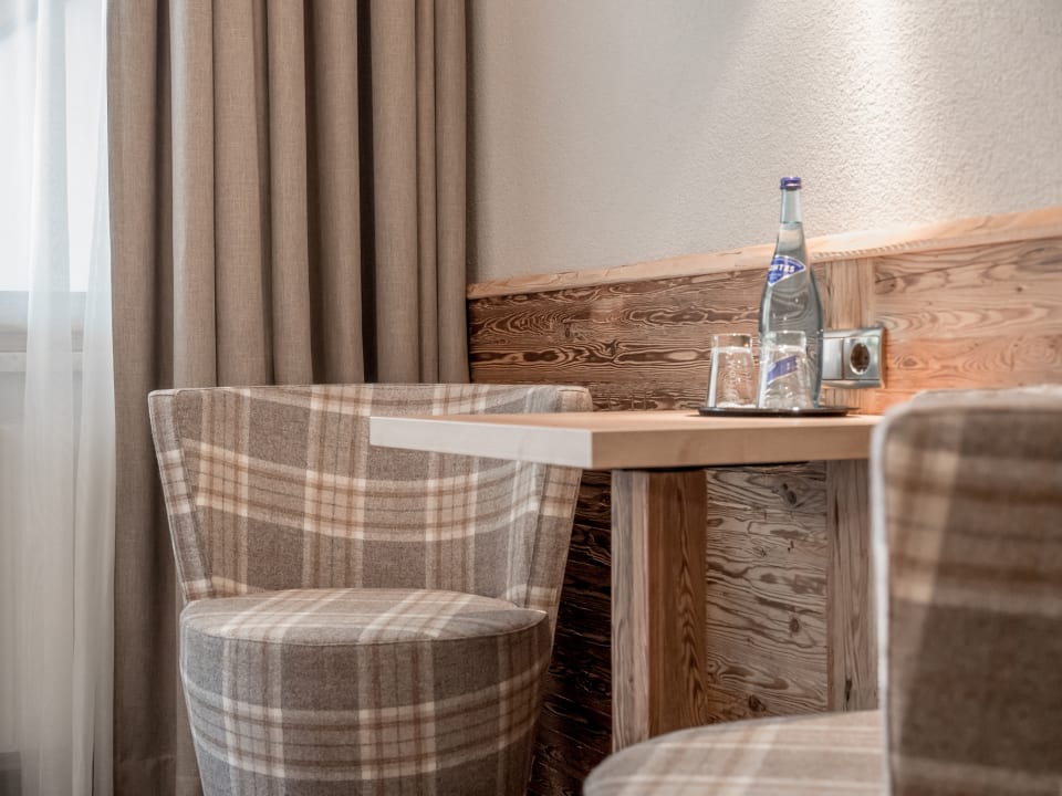 Zimmer Burghotel Alpenglühn