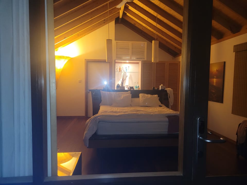 Zimmer Kuredu Island Resort & Spa