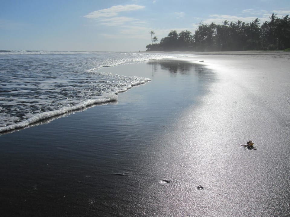 Menschenleer Puri Dajuma Beach Eco-Resort & Spa