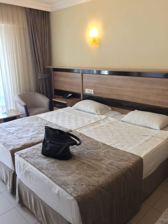 Zimmer 1110 Royal Beach Club Hotel