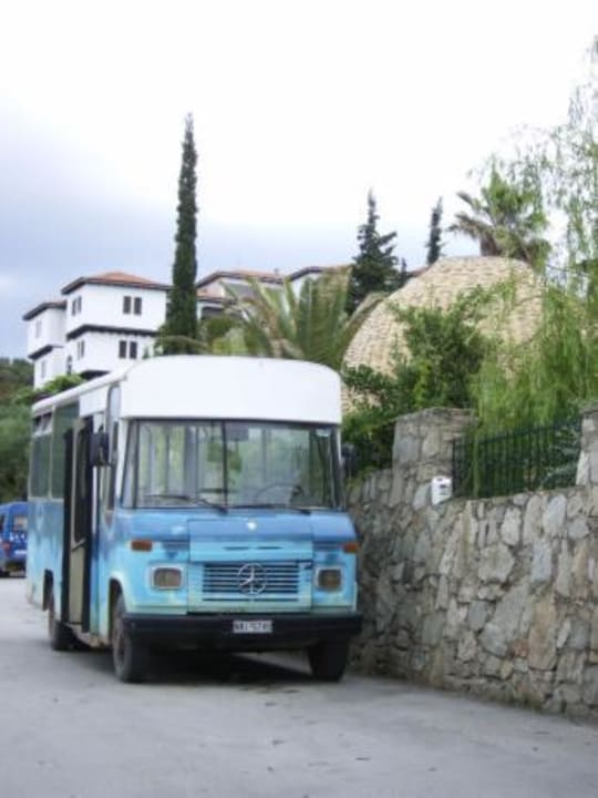 Shuttlebus zum Strand Hotel Geranion Village