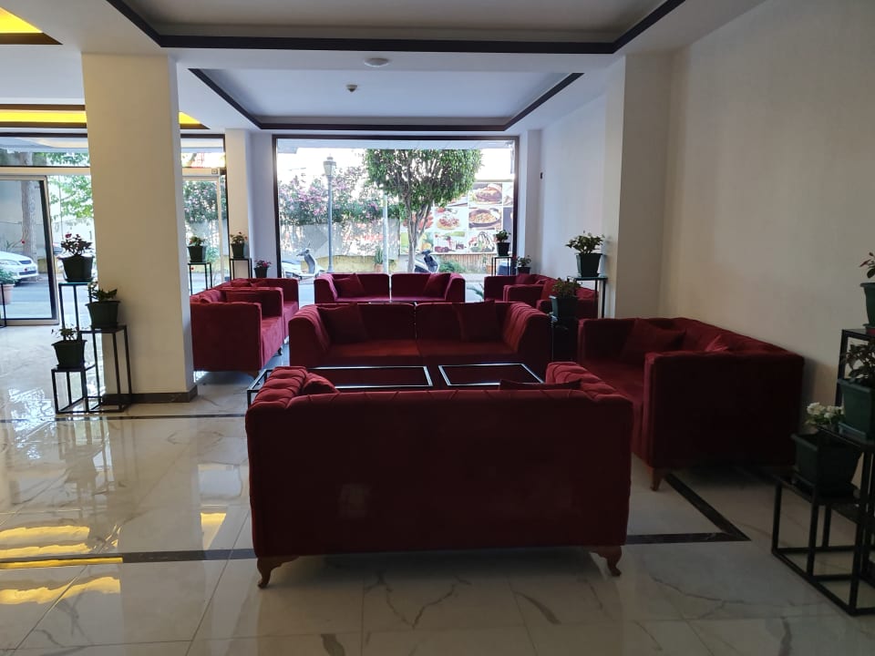 Lobby Hotel Aslan City Kleopatra