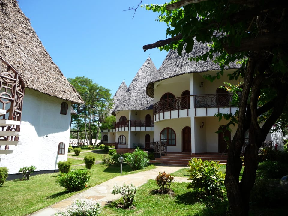 Die schönen Bungalows Neptune Paradise Beach Resort & Spa