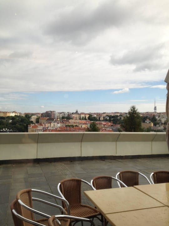 Eingang Grand Hotel Prague Towers