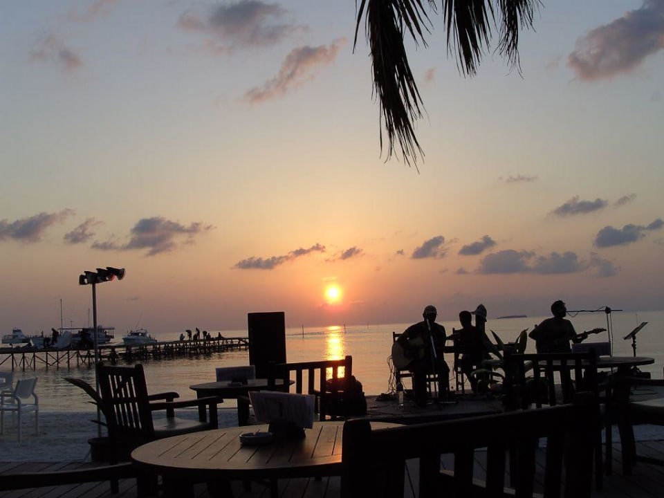 Sonnenuntergang Meeru Maldives Resort Island