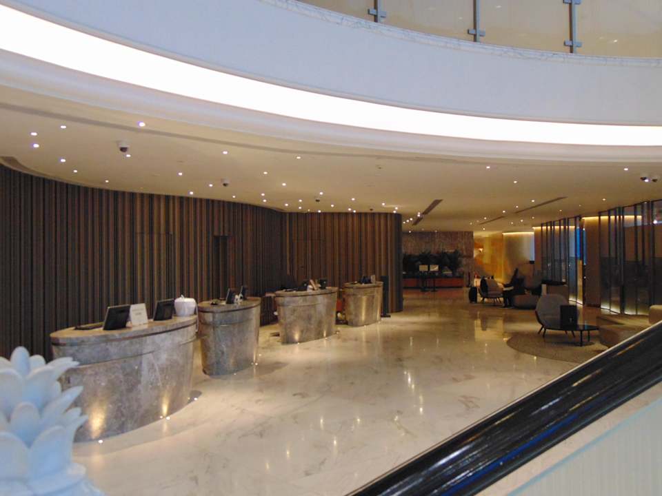 Lobby Harbour Grand Kowloon