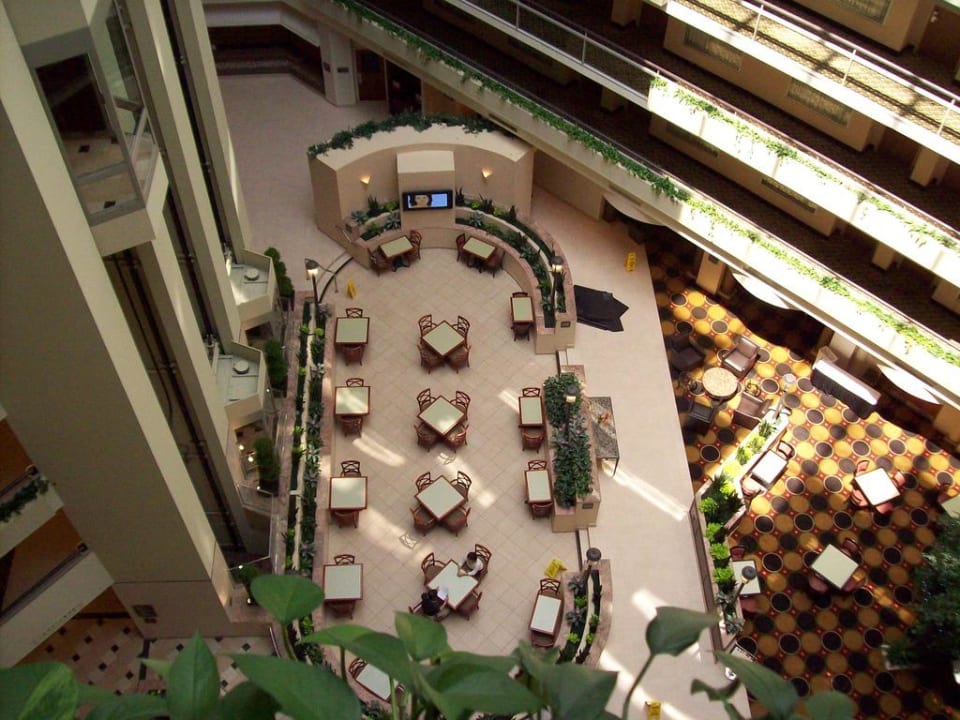 Lobby Hotel Embassy Suites Secaucus Meadowlands