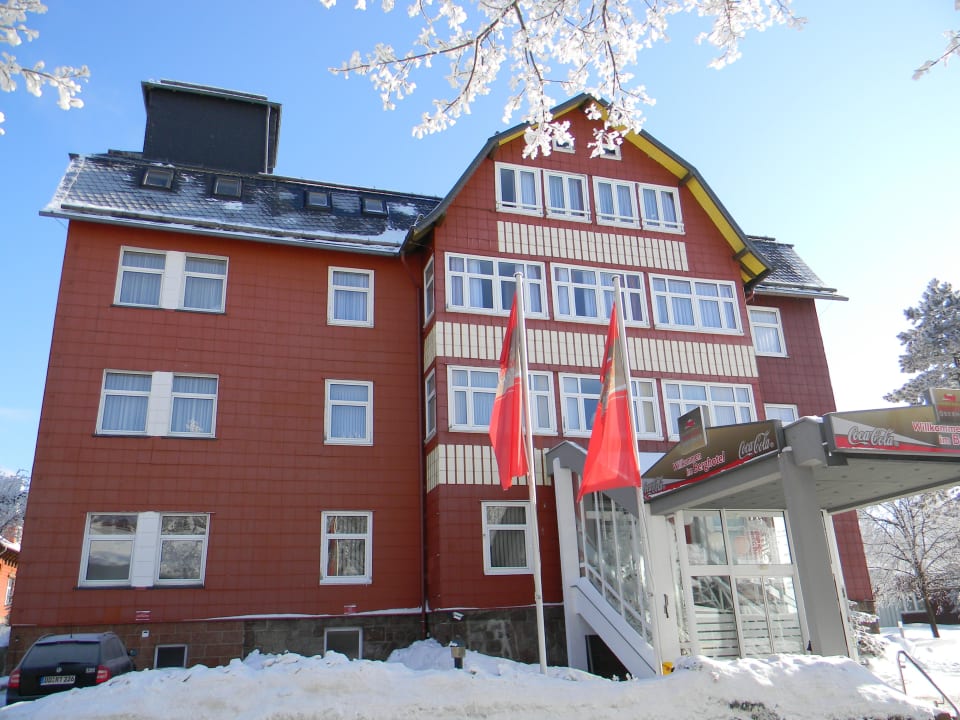 Haupteingang/Frontbereich Berghotel Oberhof