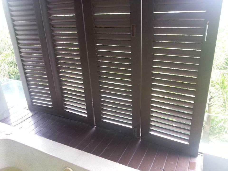 Whirlpool Badewanne  B-Lay Tong Phuket Hotel
