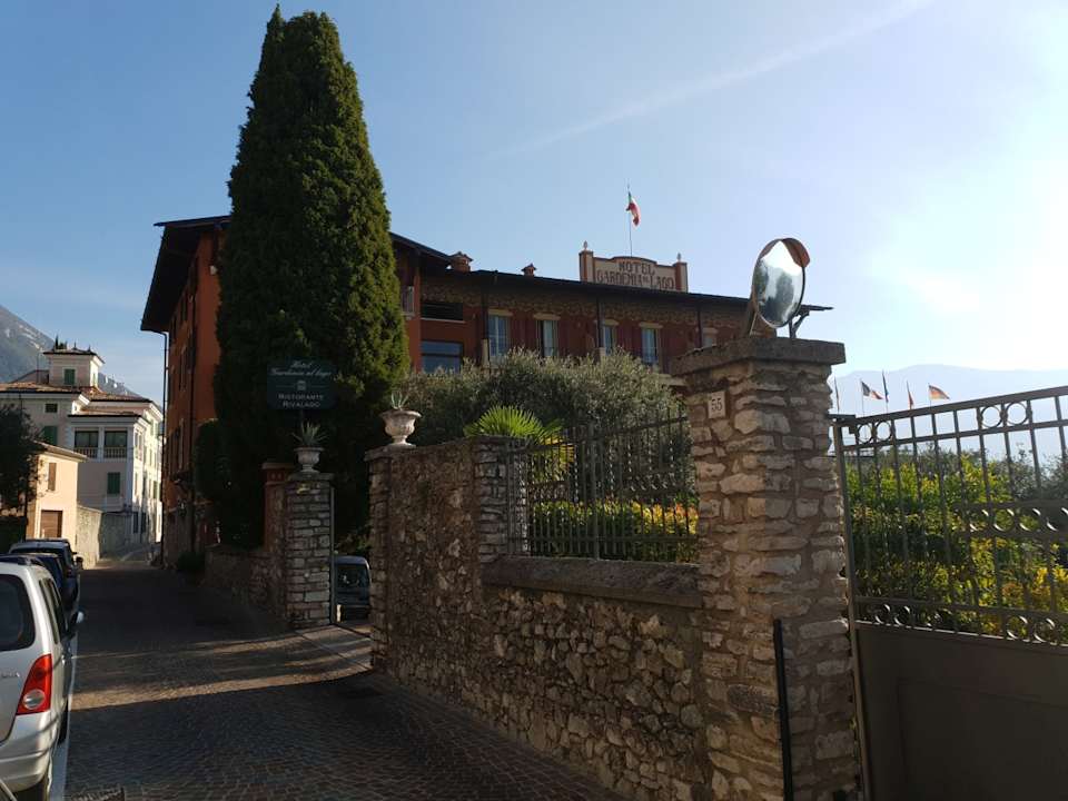 Außenansicht Hotel Gardenia Al Lago