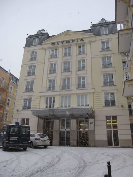 Hotel Vorderseite Hotel Olympia