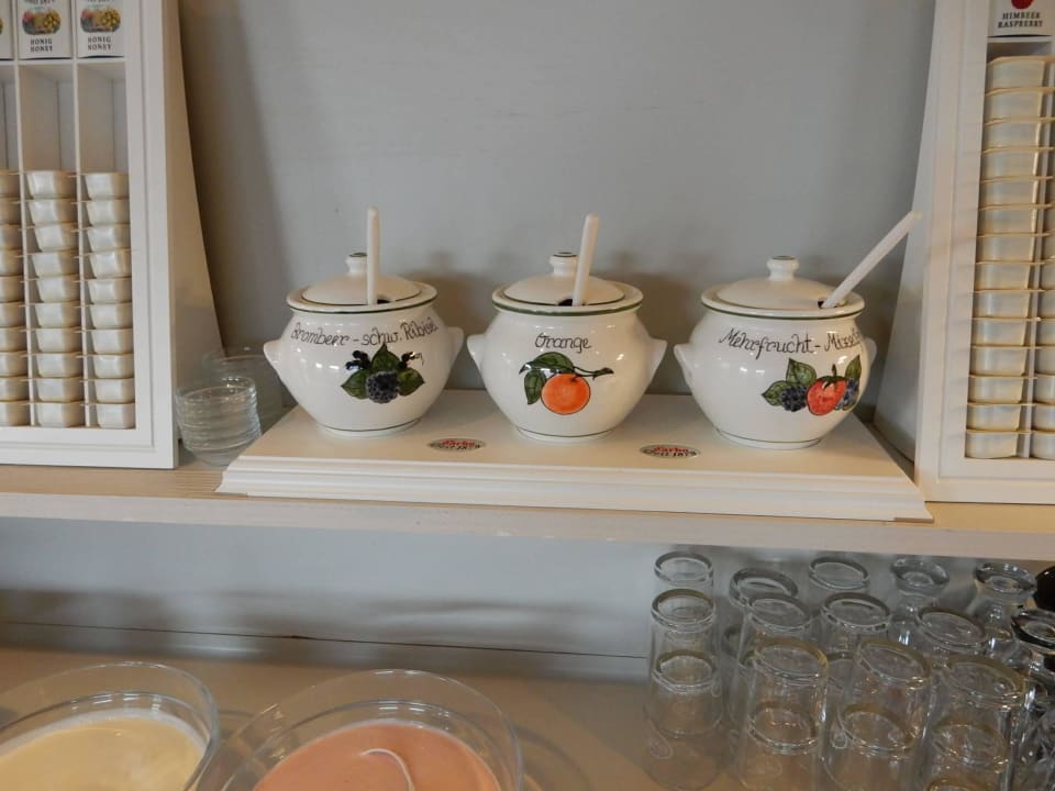 Frühstücksbüffet MONDI Hotel Axams