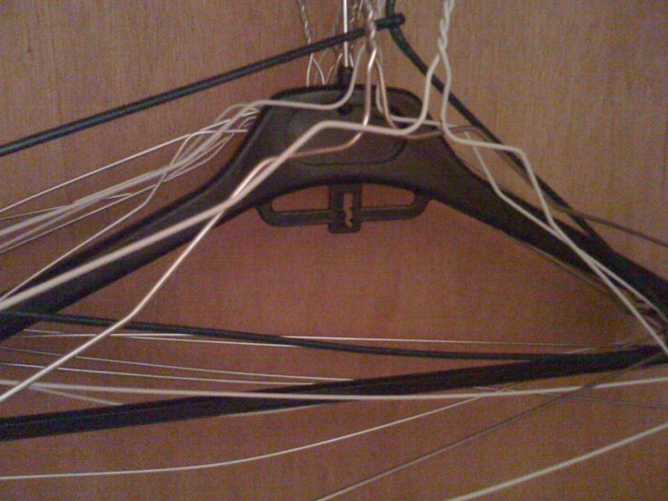 Abstrakte Kunst im Kleiderschrank Hotel an der Uni