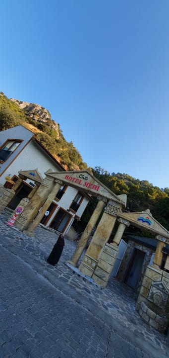 Außenansicht Hotel Meri