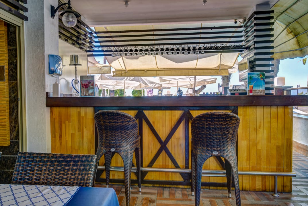 Gastro Parador Beach Hotel