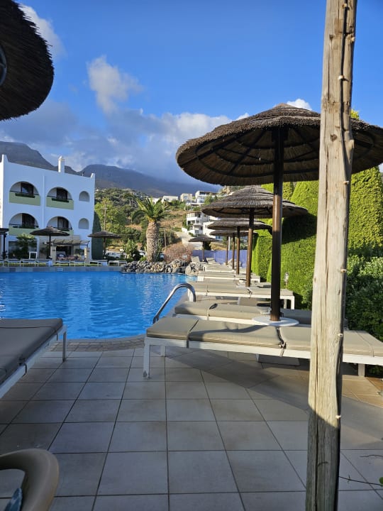 Pool Alianthos Garden Hotel