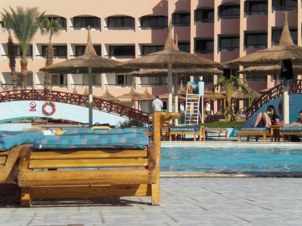 Hauptpool Beach Albatros Resort