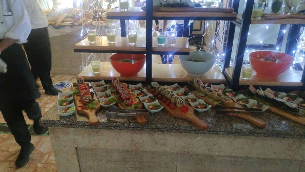 Gastro Eagles Paradise Abu Soma
