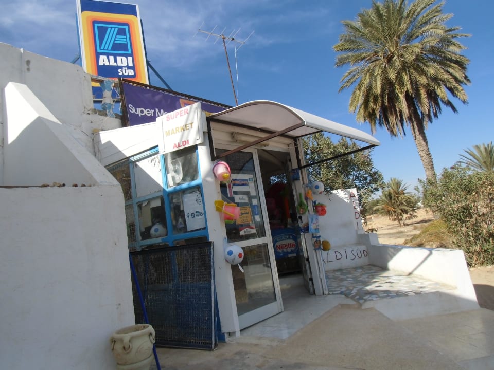Geschäft gegenüber der Hotelanlage Hotel El Mouradi Djerba Menzel