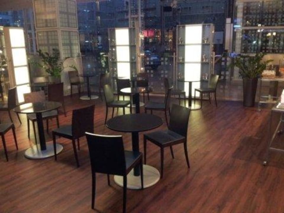 Frühstück Early Bird2 Hilton Munich Airport