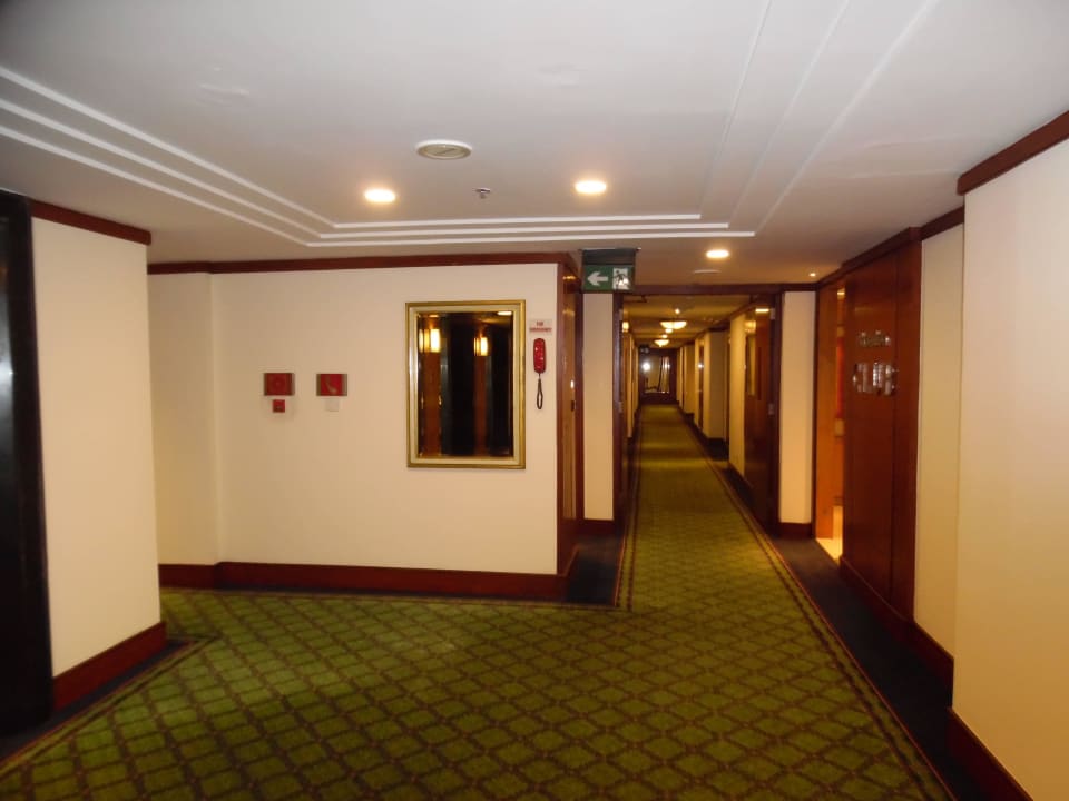 Zimmer 722 - Etagengang Hotel Sheraton New Delhi