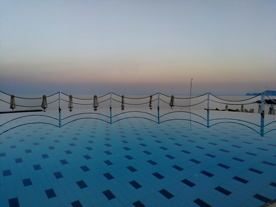 Pool Hotel Kalithea Horizon Royal