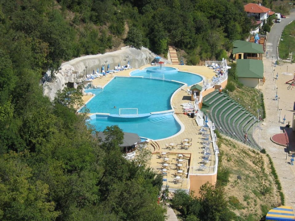 Pool Paradise Beach Hotel