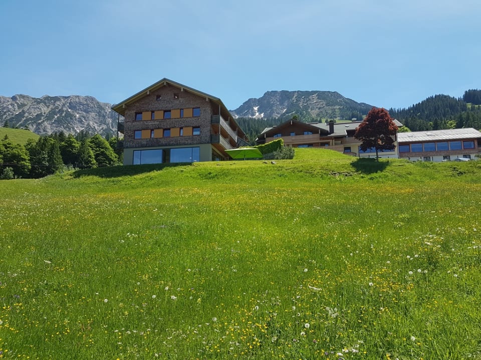 Außenansicht Biohotel Mattlihüs