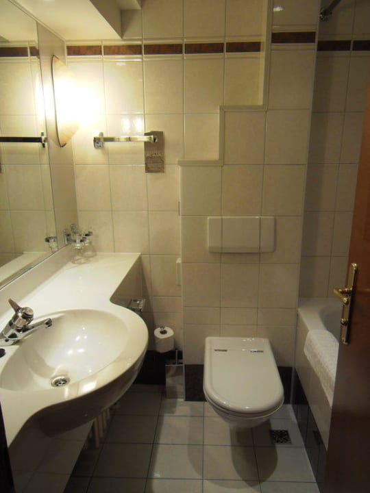 Badezimmer 2310 Panorama Hotel Prague