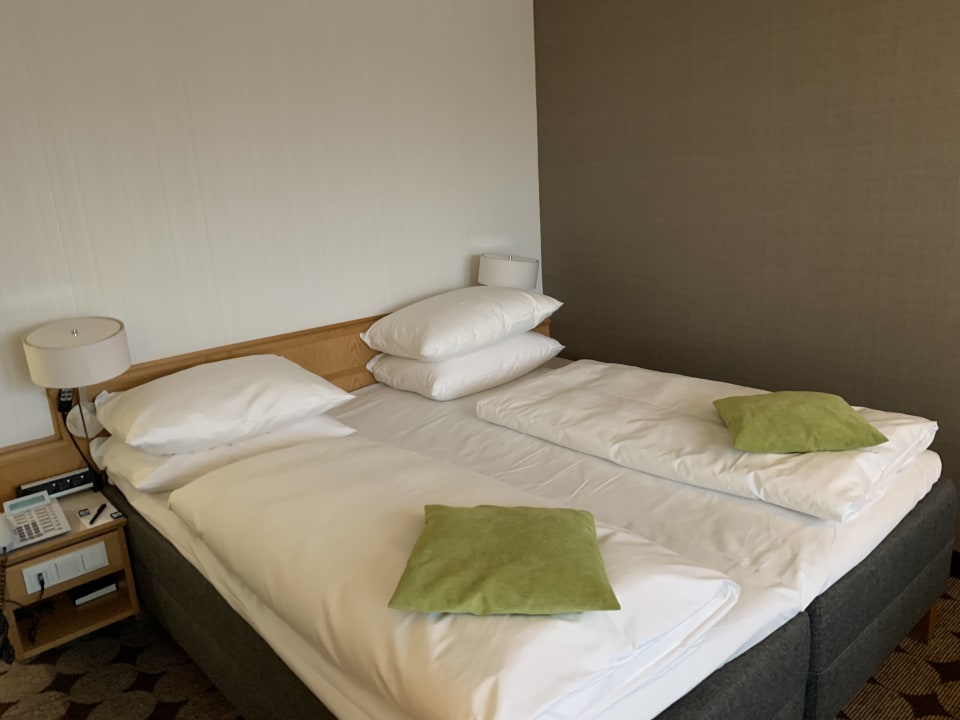 Zimmer Mövenpick Hotel Nürnberg Airport